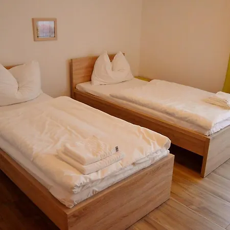 Turisticna Kmetija Cebelji Gradic Apartment Rogasovci Exterior photo
