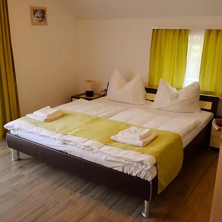 Turisticna Kmetija Cebelji Gradic Apartment Rogasovci Exterior photo