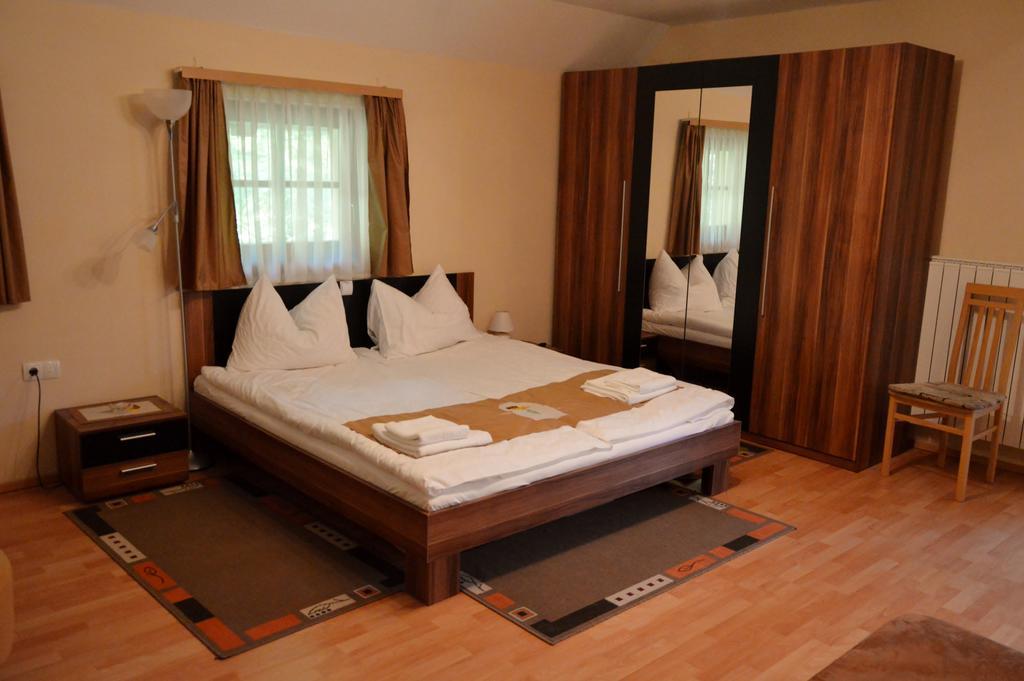 Apartment Turisticna Kmetija Cebelji Gradic